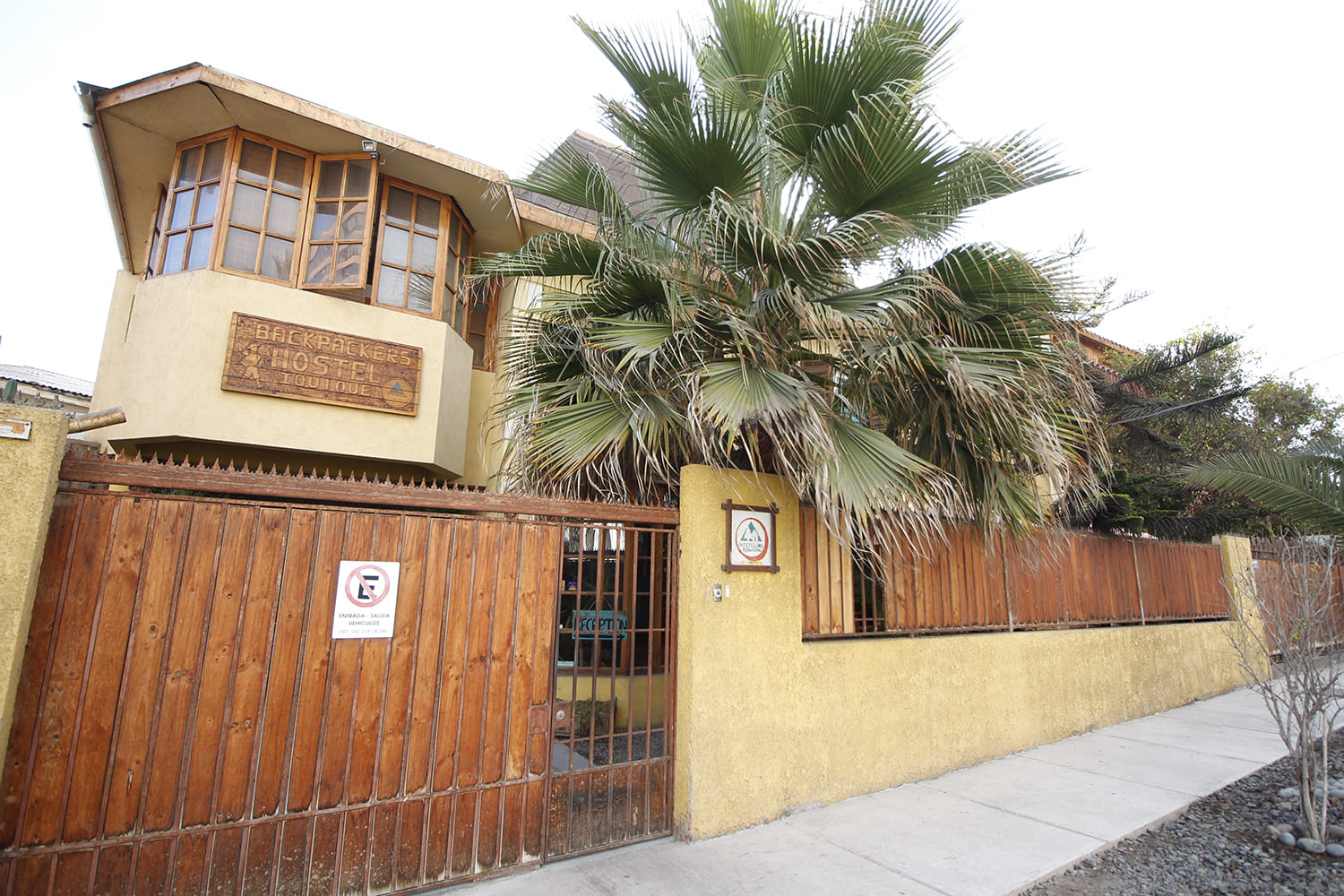 travel hotel accommodation, hostel Iquique, Chile. Holidays